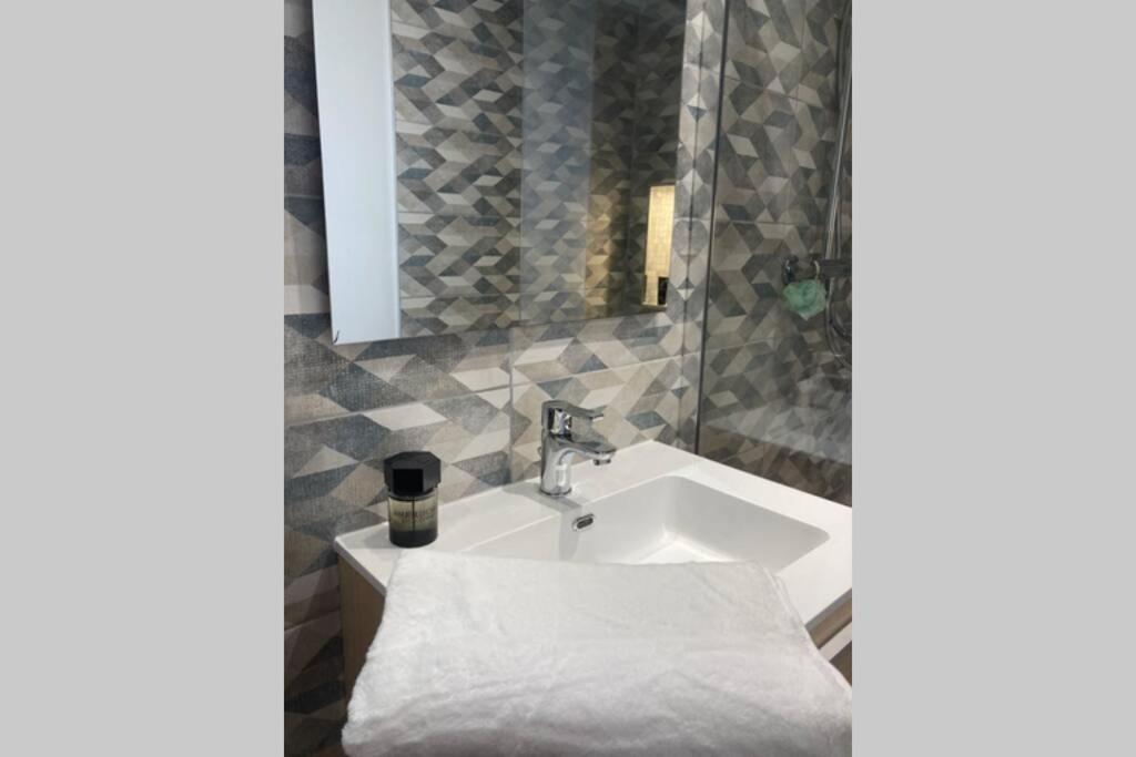 Le Clos Des Feugrais Saint-Aubin-lès-Elbeuf Екстериор снимка